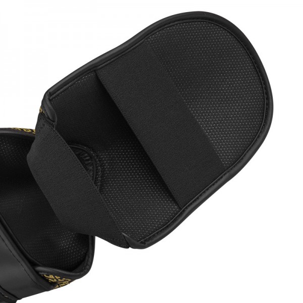 Захист гомілки та стопи з ліцензією Wako Semi Contact | чорний/золотий | ADIDAS ADIKBSI300-AD0007060