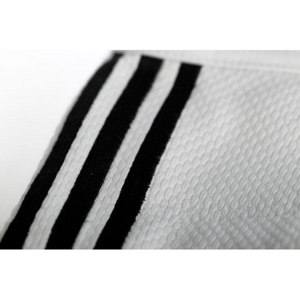 Кимоно для дзюдо Champion III Slim Fit с лицензией IJF | белый/черные полосы | ADIDAS  J-IJF-1-AD0011332