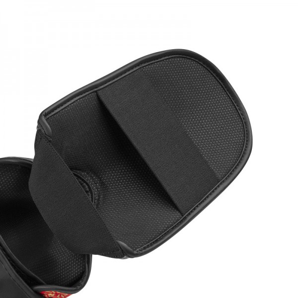 Захист гомілки та стопи з ліцензією Wako Semi Contact | червоний/золотий | ADIDAS ADIKBSI300