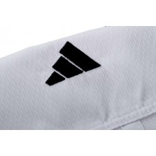 Кимоно для карате Adidas Fighter Slim Fit с лицензией WKF | белое | K220DNAWKF