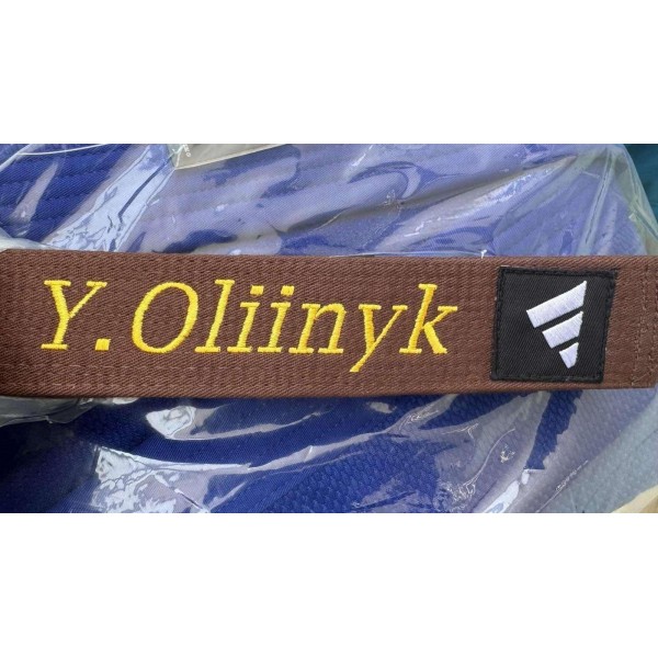 Вишивка на поясах для дзюдо та інших єдиноборств